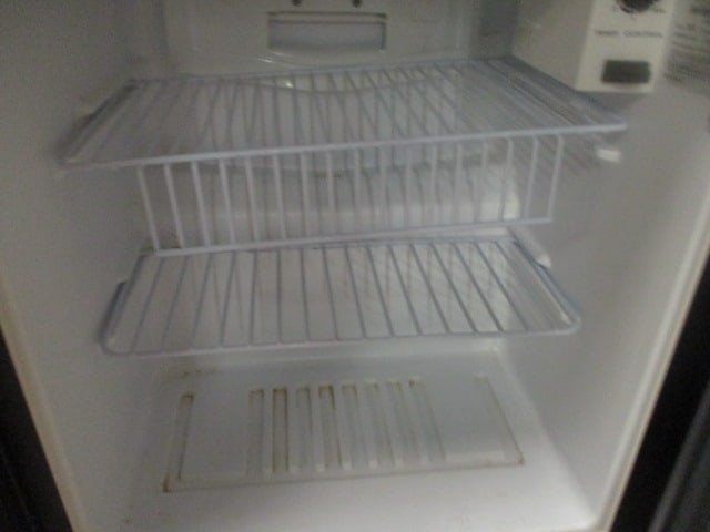 Micro Fridge Compact Refrigerator/Microwave Combo with Safe Plug - 10