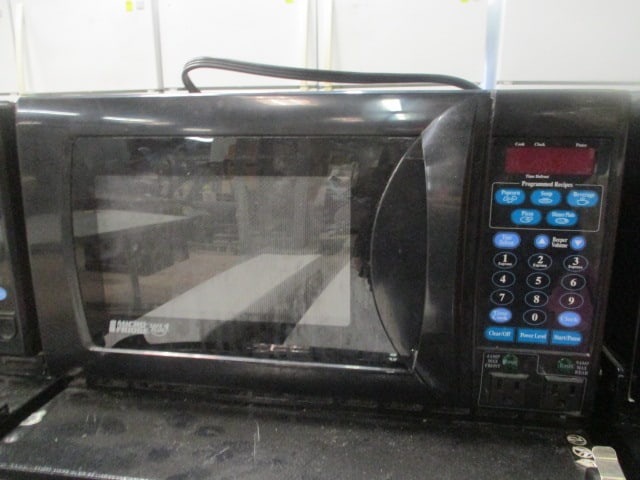 Micro Fridge Compact Refrigerator/Microwave Combo with Safe Plug - 2