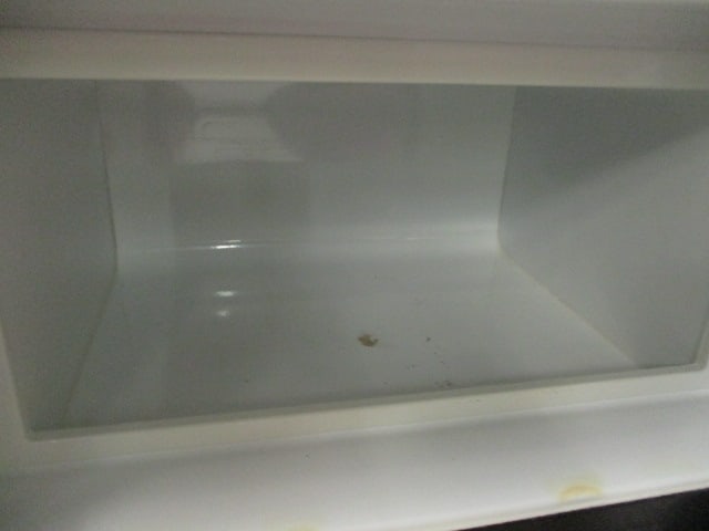 Micro Fridge Compact Refrigerator/Microwave Combo with Safe Plug - 8