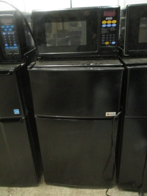 Micro Fridge Compact Refrigerator/Microwave Combo (1 of 12)