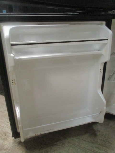 Micro Fridge Compact Refrigerator/Microwave Combo - 8