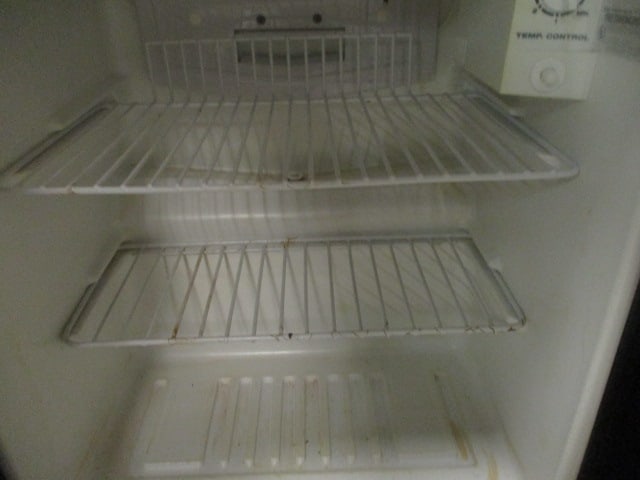 Micro Fridge Compact Refrigerator/Microwave Combo - 9