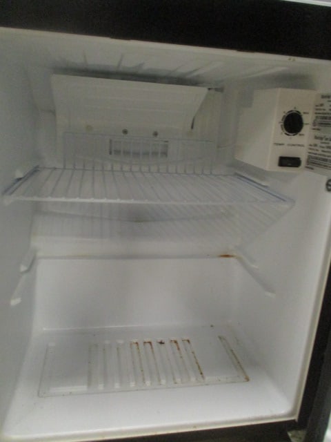 Micro Fridge Compact Refrigerator/Microwave Combo with Safe Plug - 9