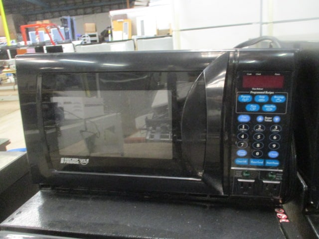 Micro Fridge Compact Refrigerator/Microwave Combo with Safe Plug - 2