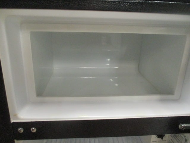 Micro Fridge Compact Refrigerator/Microwave Combo with Safe Plug - 8