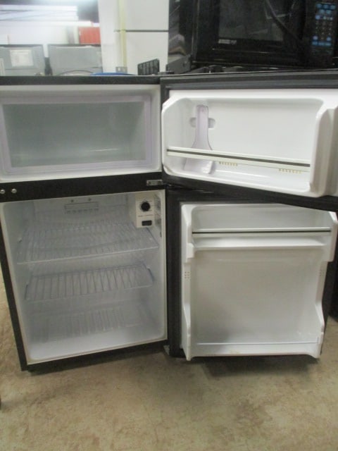 Micro Fridge Compact Refrigerator - 3