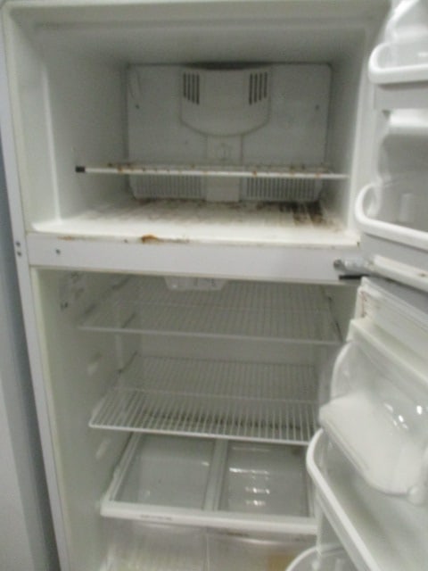 Kenmore White Top Mount Refrigerator - 2