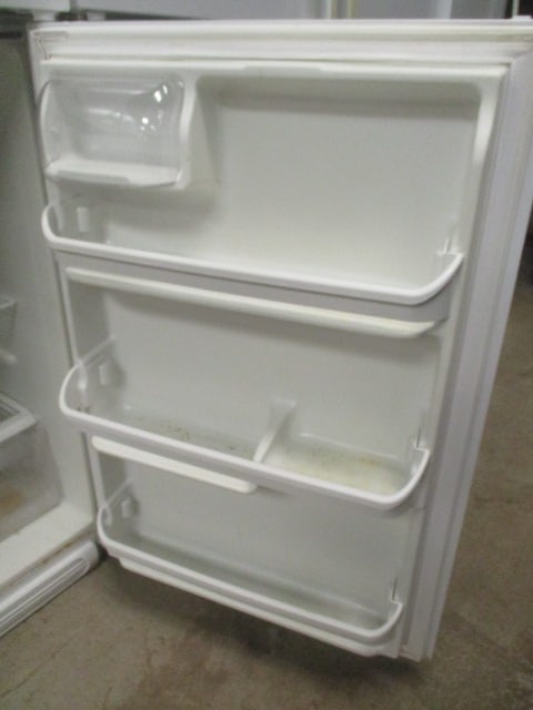 Kenmore White Top Mount Refrigerator - 6