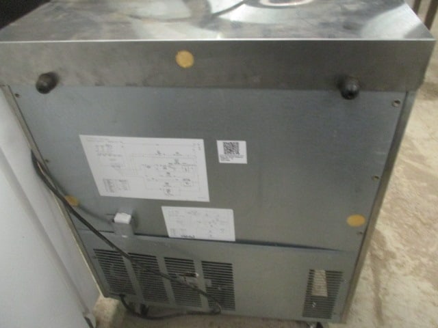 Hoshizaki America Commercial 2 Drawer Freezer Unit - 10