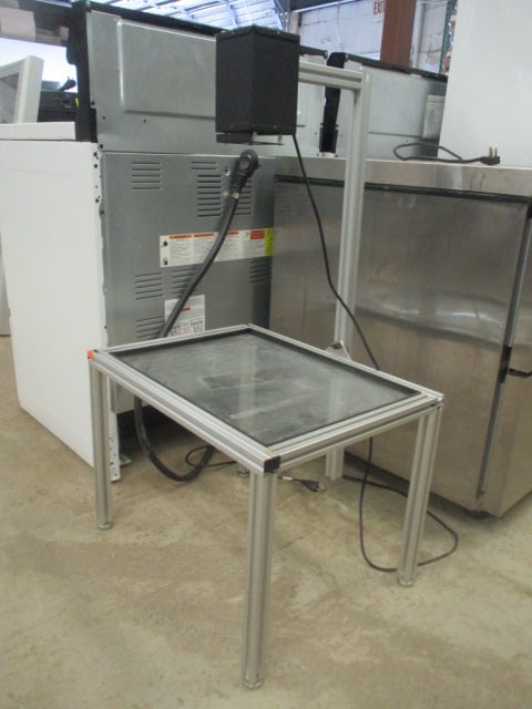 Multicomp MC19673 Mounted on Aluminum Stand (1 of 7)