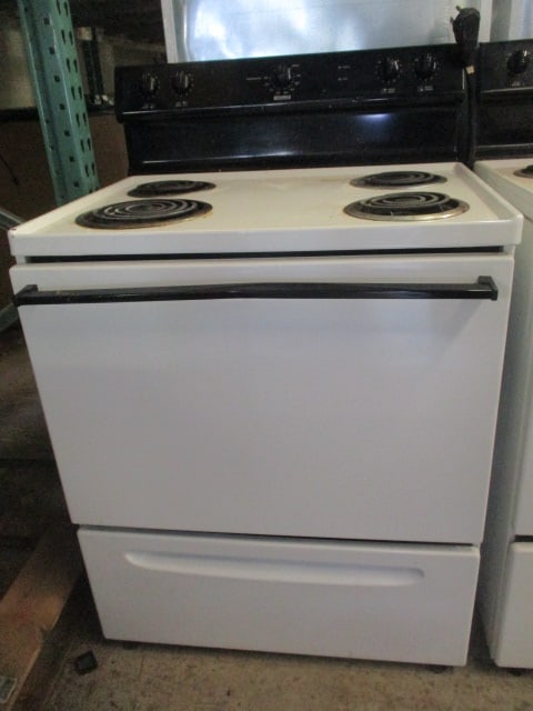 Kenmore Electric Coil Eye Stove: Model 790.9082140B, Serial #VF42449062, Local Pickup Only 