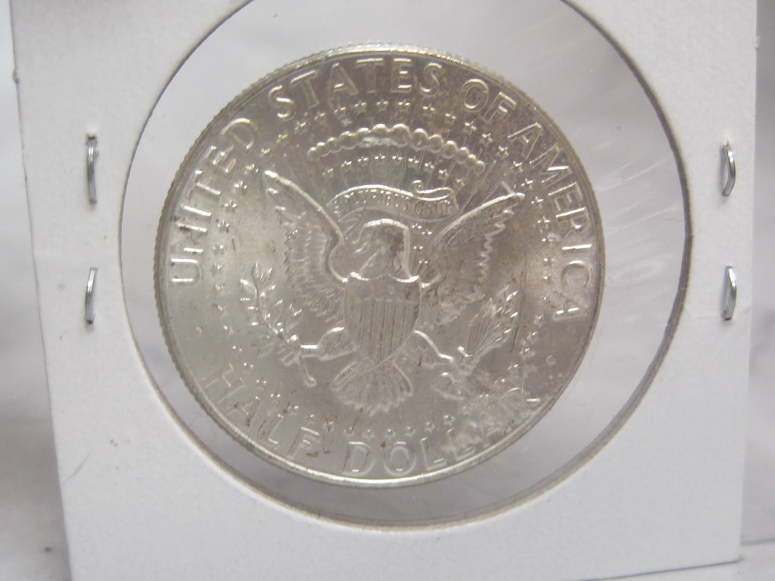 1964 UNC. Kennedy Half Dollar - 2
