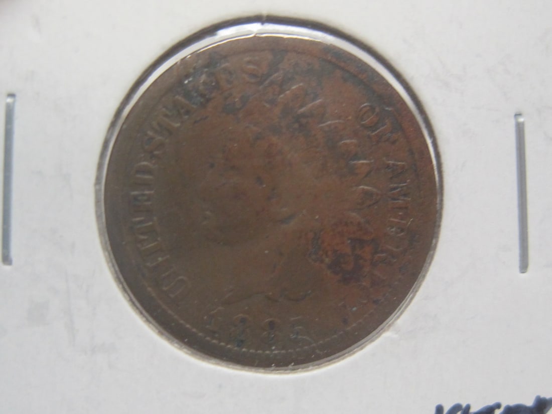 Lot of 7 Indian Head Cents - 7