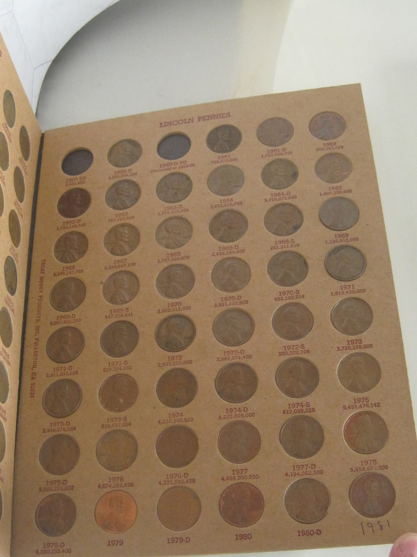 Book of Wheat & Lincoln Cents - 5