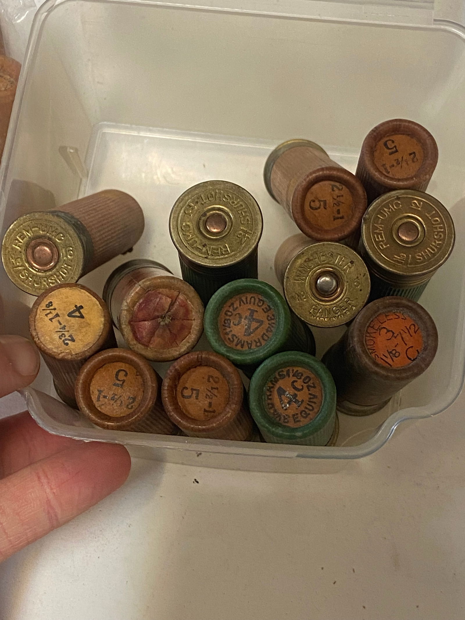 (18) Vintage Remington Shotgun Paper Shells - 12 GA. And 16 GA. - 2