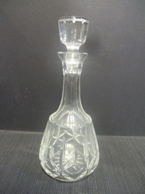 Atlantis Cut Crystal Decanter: 11" 