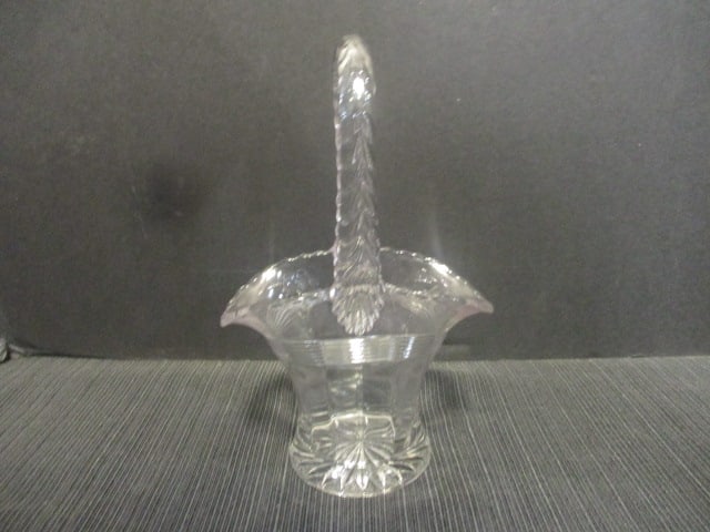 Bride's Basket Pressed Glass: 8" 