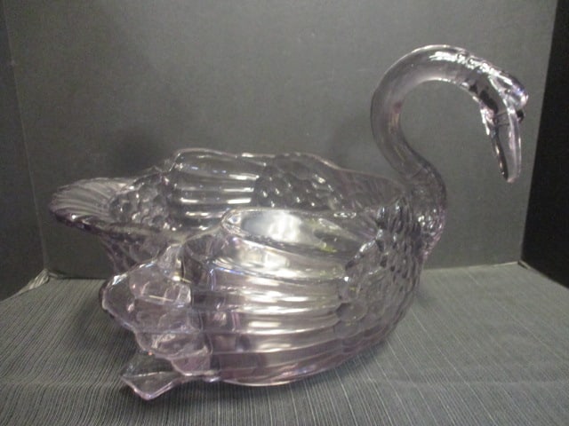 Lavender Glass Large Swan Serving Bowl: 16" L x 10" H 