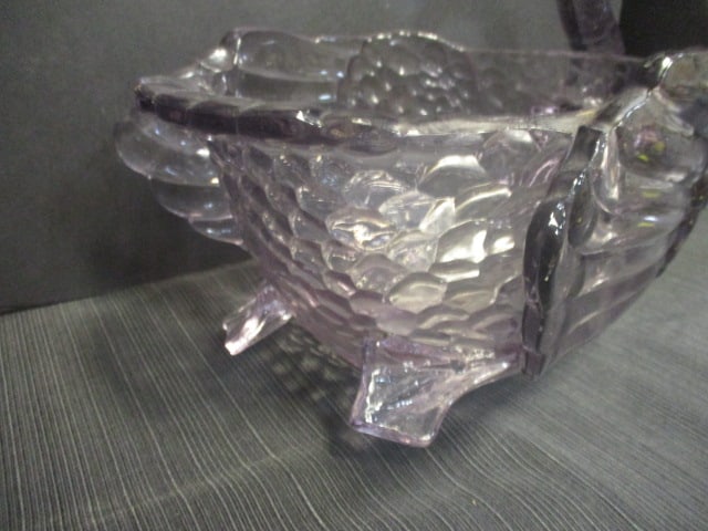 Lavender Glass Large Swan Serving Bowl - 5