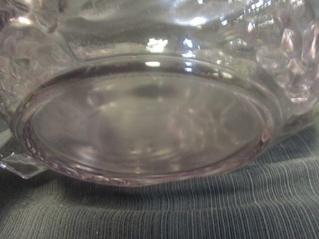 Lavender Glass Large Swan Serving Bowl - 6