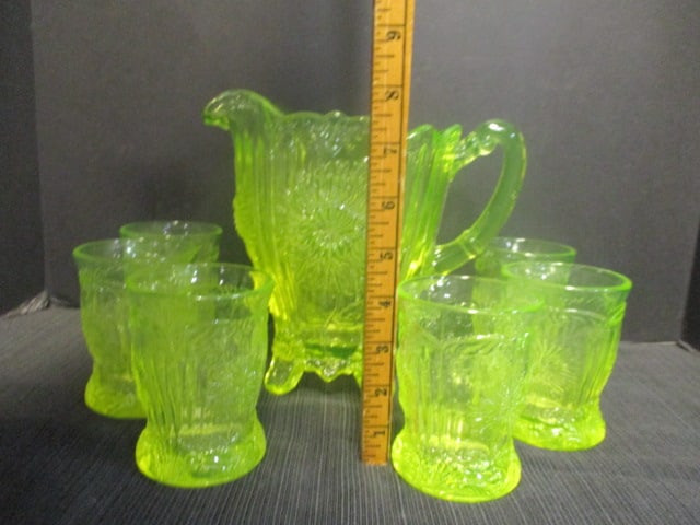 Mosser Glass 'Dalia' Uranium Glass Yellow Pitcher 8" & - 8