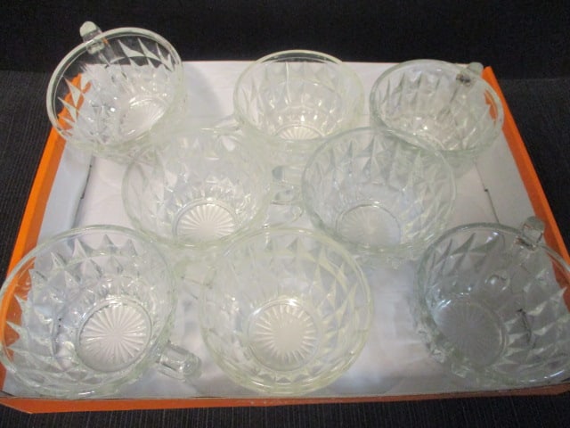 Windsor Pottery Cubit Design Handled Punch Cups (Lot of 8): . 