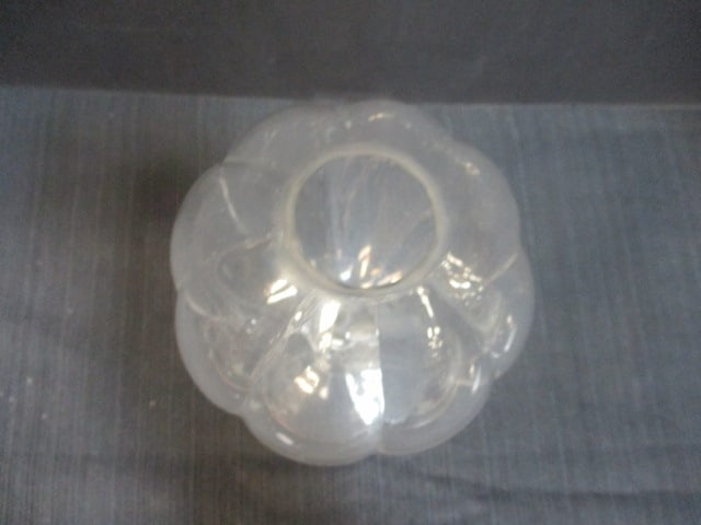 Cambridge Crystal Ivy Ball Vase Melon Shape - 2