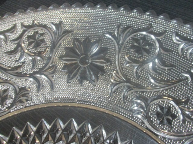 Pressed Glass 'Sandwich Pattern' Platter - 2