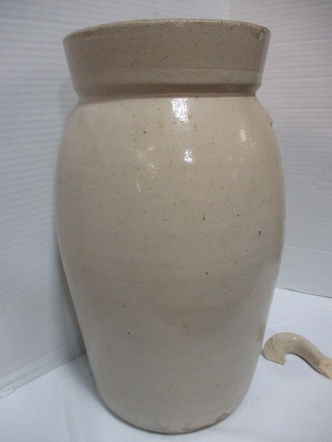 Antique Stoneware Butter Churn w/wood lid - 9