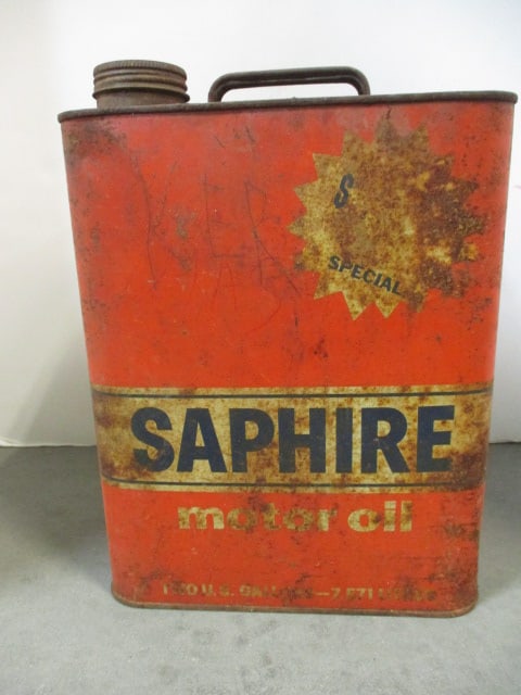 Sapphire Motor Oil 2 Gallon Advertising Can: . 
