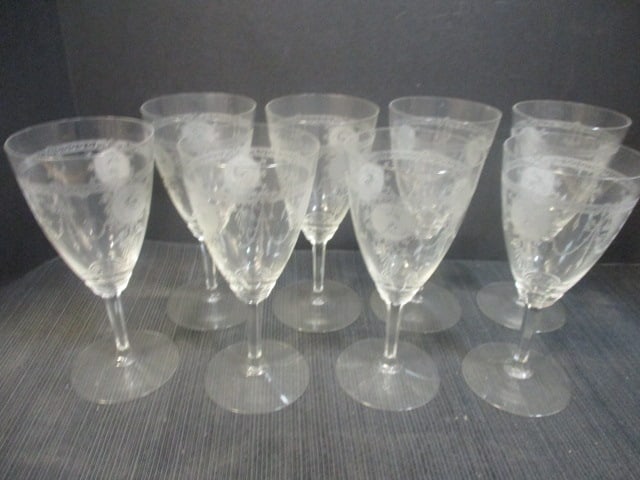 Heisey 'Pied Piper' Crystal Goblets (Lot of 8): 7"