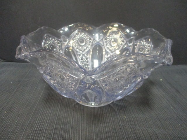 Crystal Small Punch/Serving Bowl: 10" Diam x 5" H 