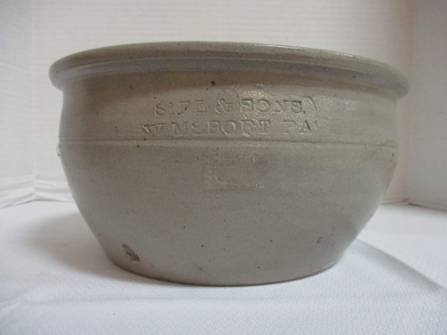 Sipo & Sons (WMSport, PA) Stoneware Bowl: 10" Diam x 5" Deep 