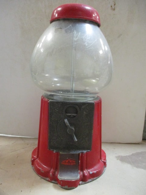 Carousel Industries Metal & Glass Bubblegum Dispenser: 15" (no key) 