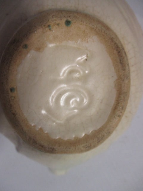 McCoy Sugar Bowl Pine Cone & McCoy Creamer Daisy Pattern - 5