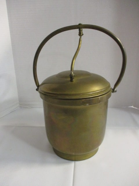 Vintage Brass Ice Bucket (1 of 8)