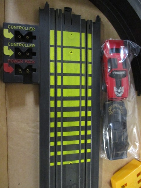 Tyco Challenge 100 Electric Racing Set in Box - 11