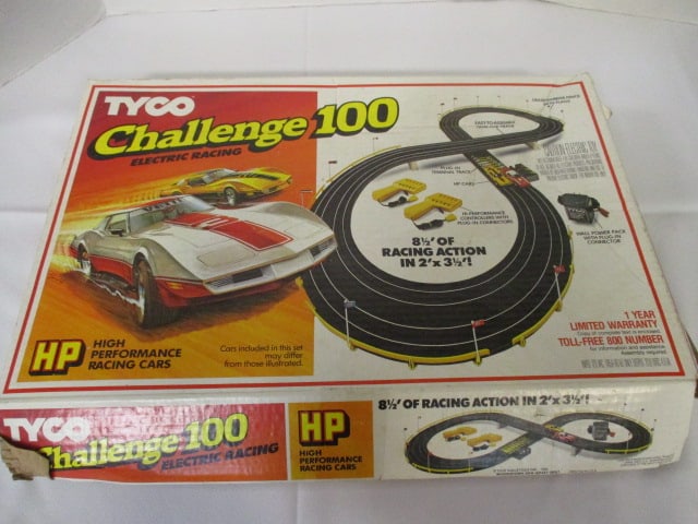 Tyco Challenge 100 Electric Racing Set in Box: Please preview & see all pics 