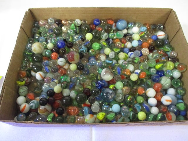 Marbles Grouping-a few are uranium Glass: Please preview & see all pics 