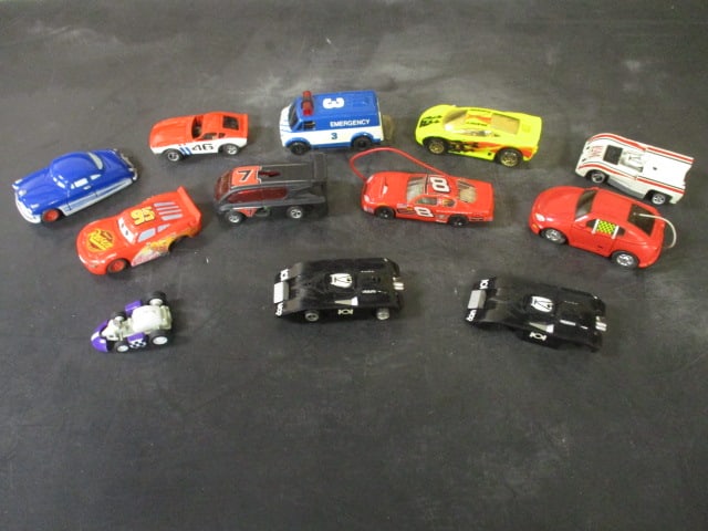 Slot Racing Cars Grouping: Please preview & see all pics 