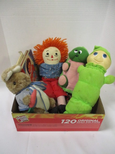 Rag Doll 15", Frederick Warner Musical Bunny, Dakin 1984 Turtle, (1 of 9)