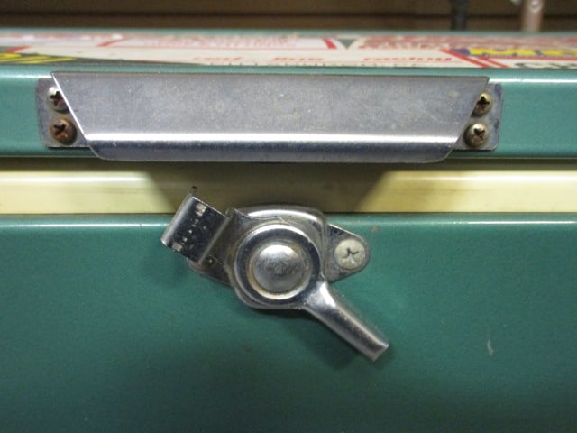 Vintage Coleman Metal Ice Chest/Cooler - 3