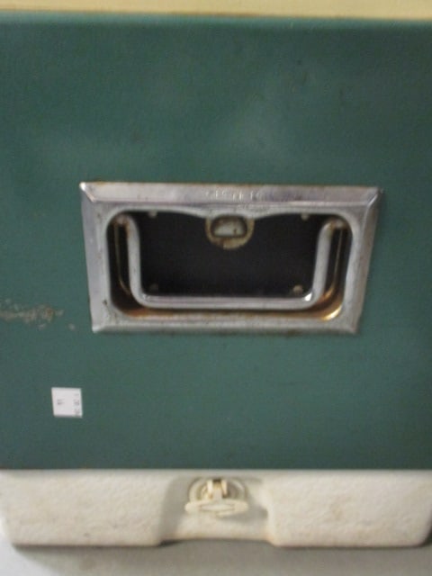 Vintage Coleman Metal Ice Chest/Cooler - 6