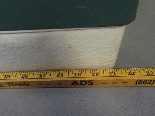 Vintage Coleman Metal Ice Chest/Cooler - 9