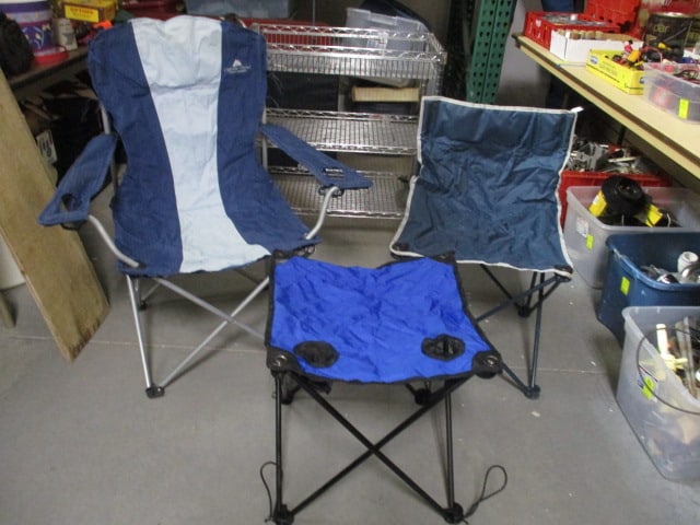 3 Camp Chairs in Bags (1 of 12)