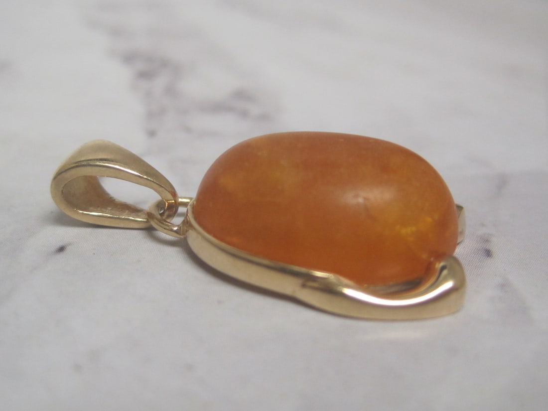 14k Gold Amber Pendant - 2