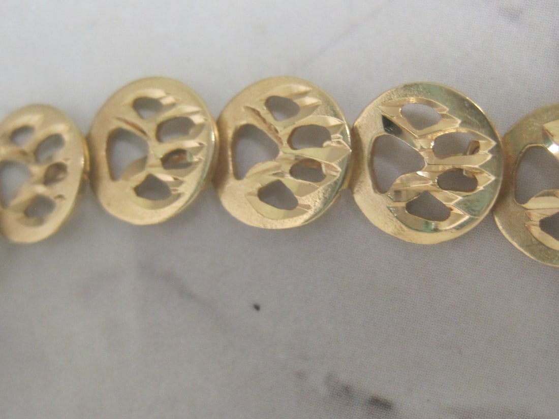 7" 14k Gold Tiger Paw Bracelet - 3