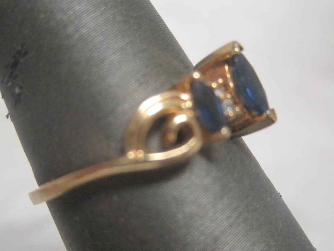 14k Gold Sapphire & Diamond Ring - 3
