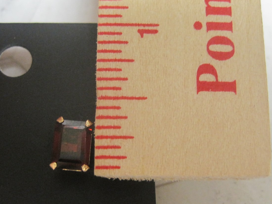 14k Gold Garnet Pierced Earrings - 5