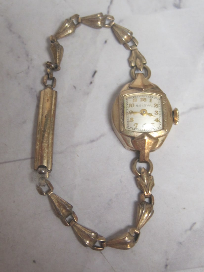 10k Rolled Gold Plate Antique Bulova Ladies Watch: . 